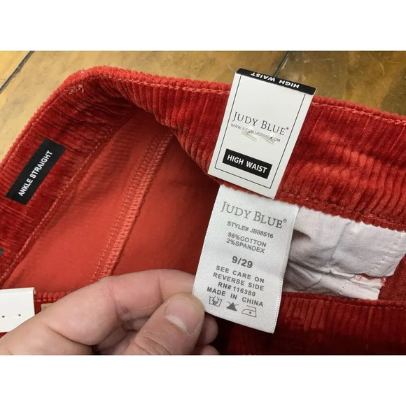 Judy Blue High Rise Button Fly Red Rust Corduroy Ankle Straight Pants Size 9/29 - Picture 8 of 13